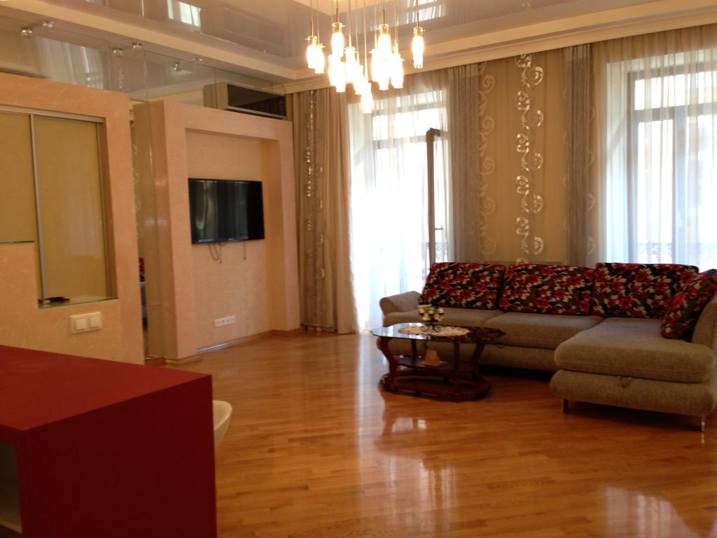 Virmenska Apartment 利沃夫 外观 照片